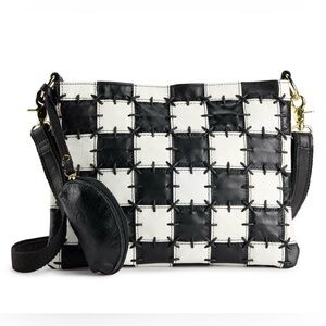 AmeriLeather Zigzagger Leather Shoulder Bag - Black/White